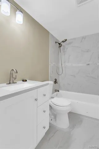 $189,000 | 9929 Meadow Avenue, St. Louis, MO 63125