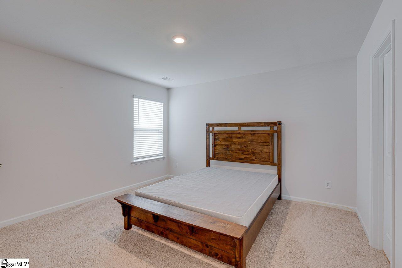 209 Darrowby Way Simpsonville, SC 29680 - Photo 25 of 33 Gallery Image 25