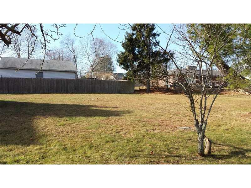 3 State Street Westerly, RI 02891 - Photo 6 of 17 Yard/Garden.