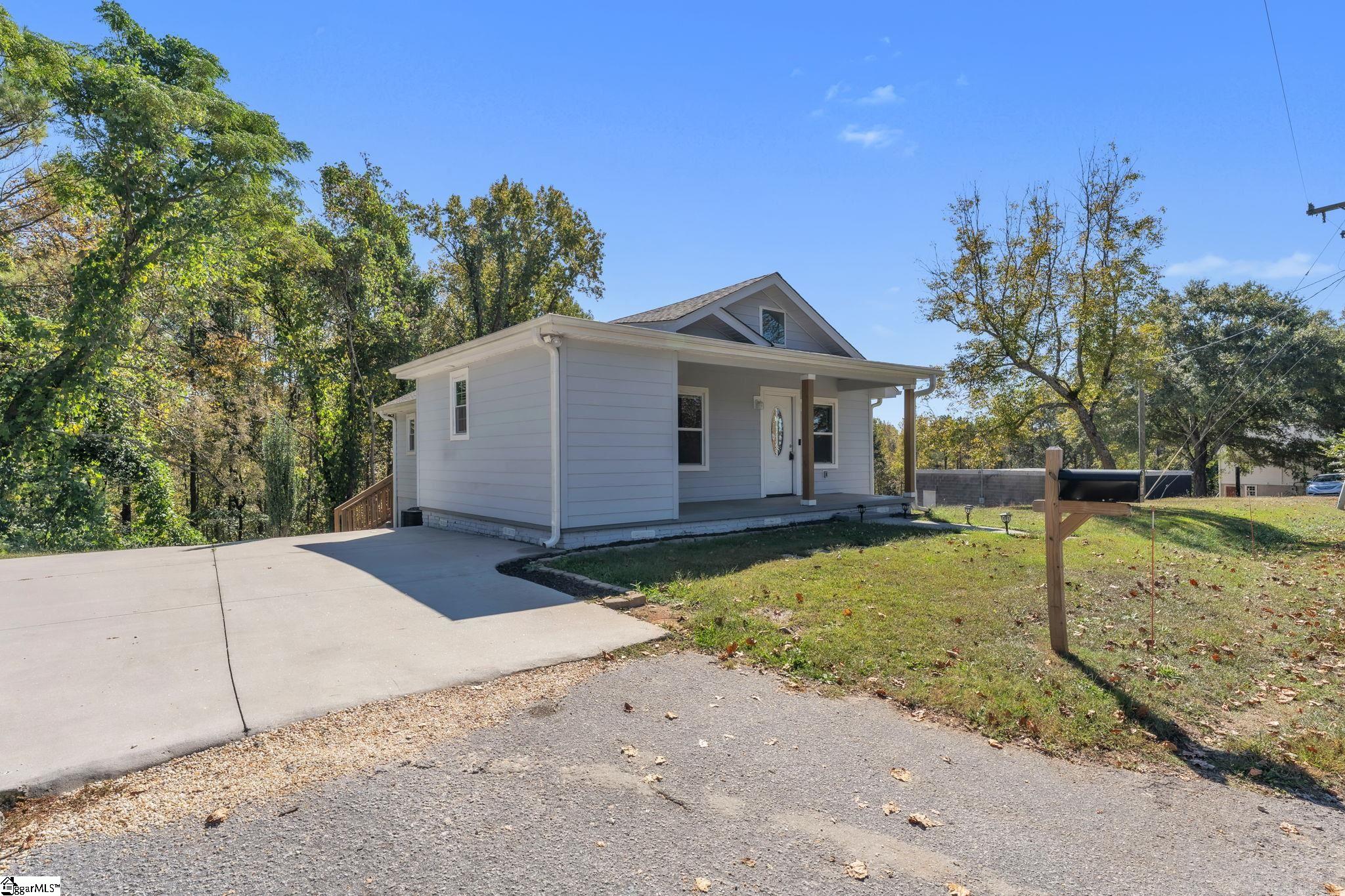 113 Stallings Road Greenville, SC 29611 - Photo 29 of 31 Gallery Image 29