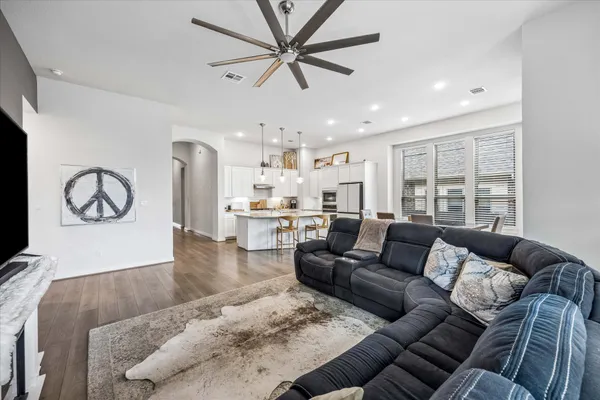 $2,900 | 320 Teakmill Trail, San Marcos, TX 78666