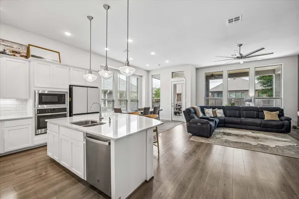 $2,900 | 320 Teakmill Trail, San Marcos, TX 78666