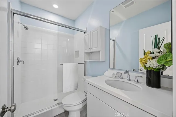 $1,298,000 | 96 Tallowood, Irvine, CA 92620