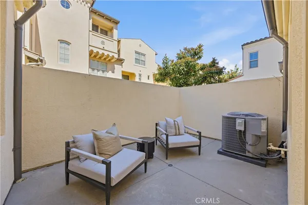 $1,298,000 | 96 Tallowood, Irvine, CA 92620