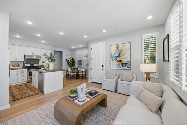 $1,298,000 | 96 Tallowood, Irvine, CA 92620