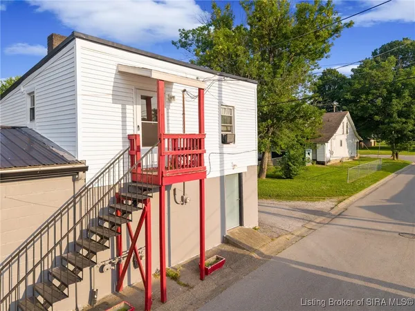 $219,000 | 1945 Indiana Avenue, New Albany, IN 47150