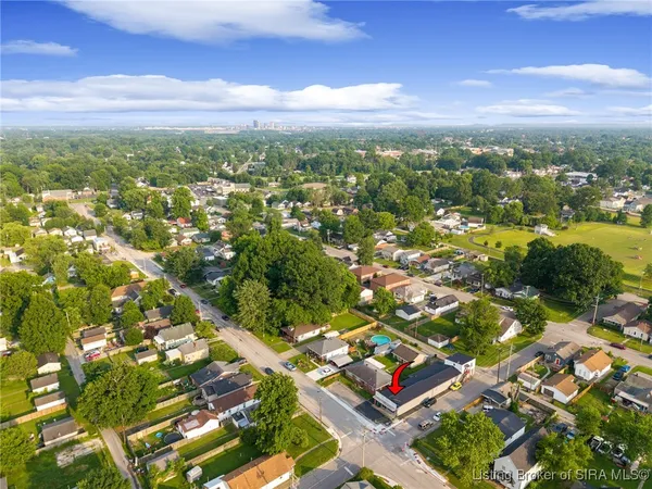 $219,000 | 1945 Indiana Avenue, New Albany, IN 47150