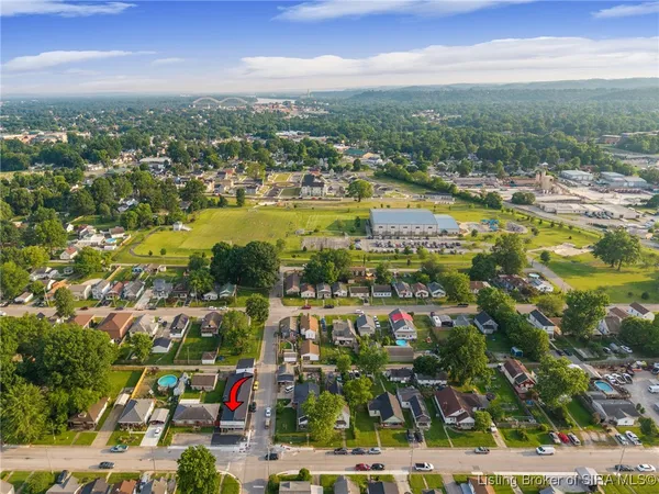 $219,000 | 1945 Indiana Avenue, New Albany, IN 47150