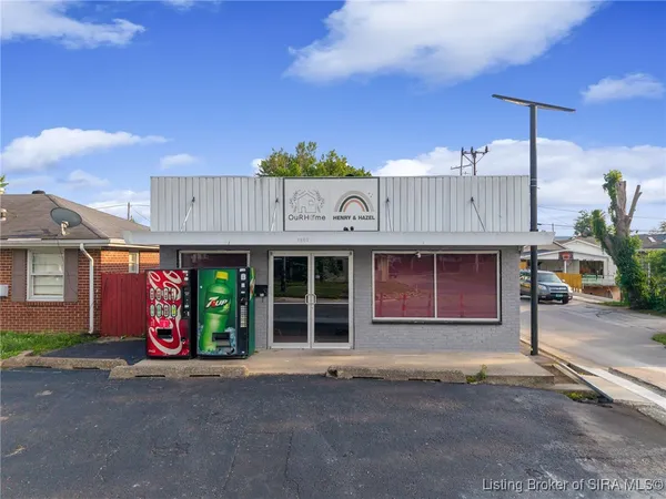 $219,000 | 1945 Indiana Avenue, New Albany, IN 47150