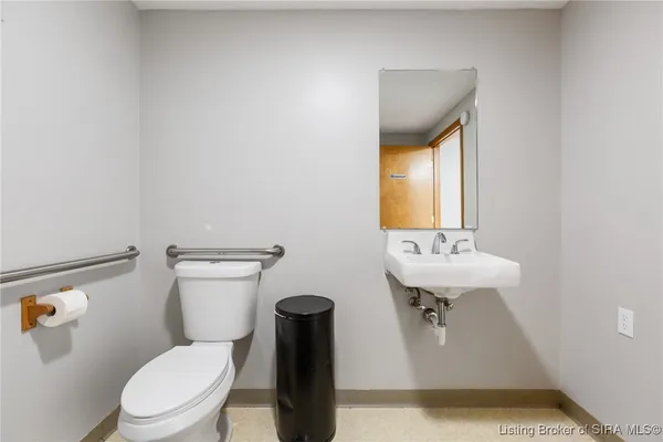 $219,000 | 1945 Indiana Avenue, New Albany, IN 47150