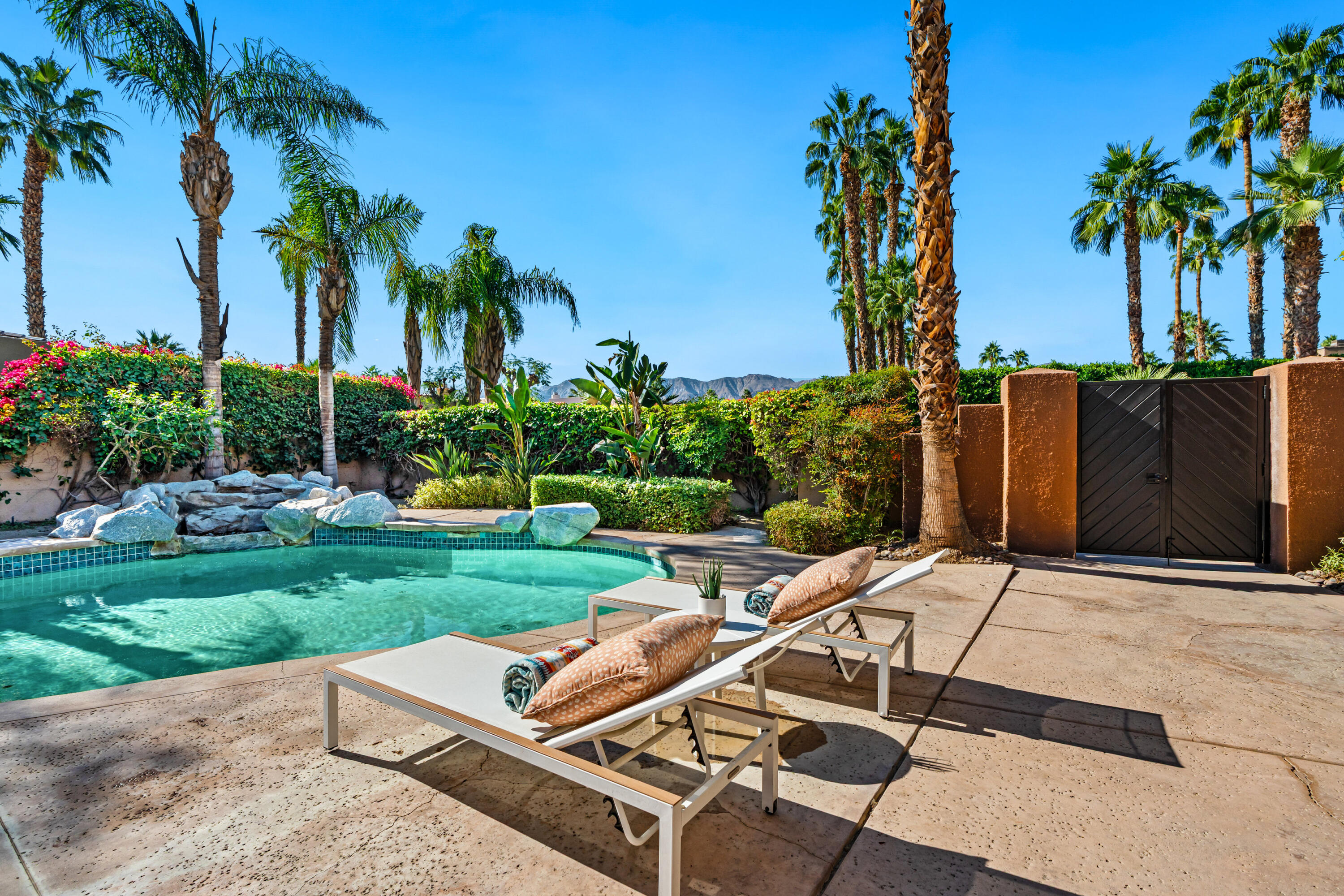 50120 Indian Camp Road La Quinta, CA 92253 - Photo 25 of 28 a view of an outdoor space and yard