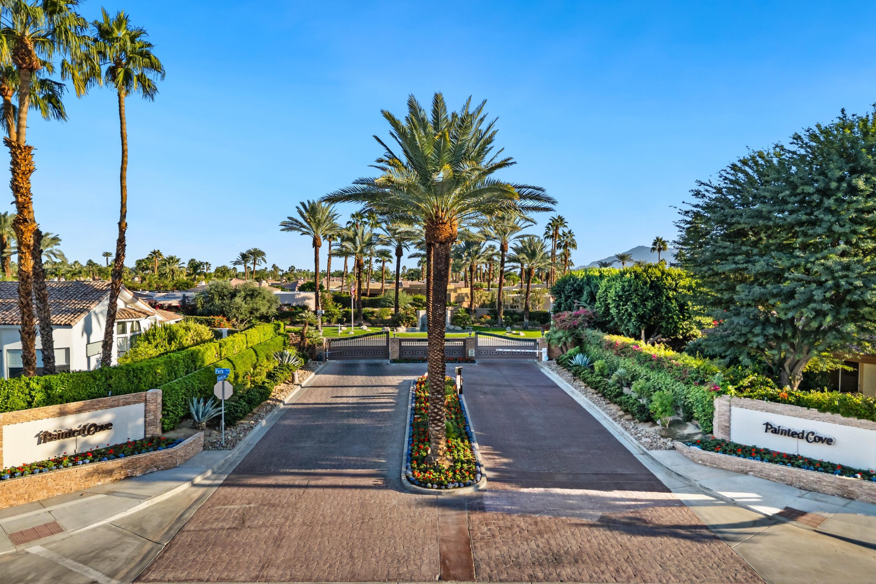 50120 Indian Camp Road La Quinta, CA 92253 - Photo 28 of 28 a view of a yard with plants