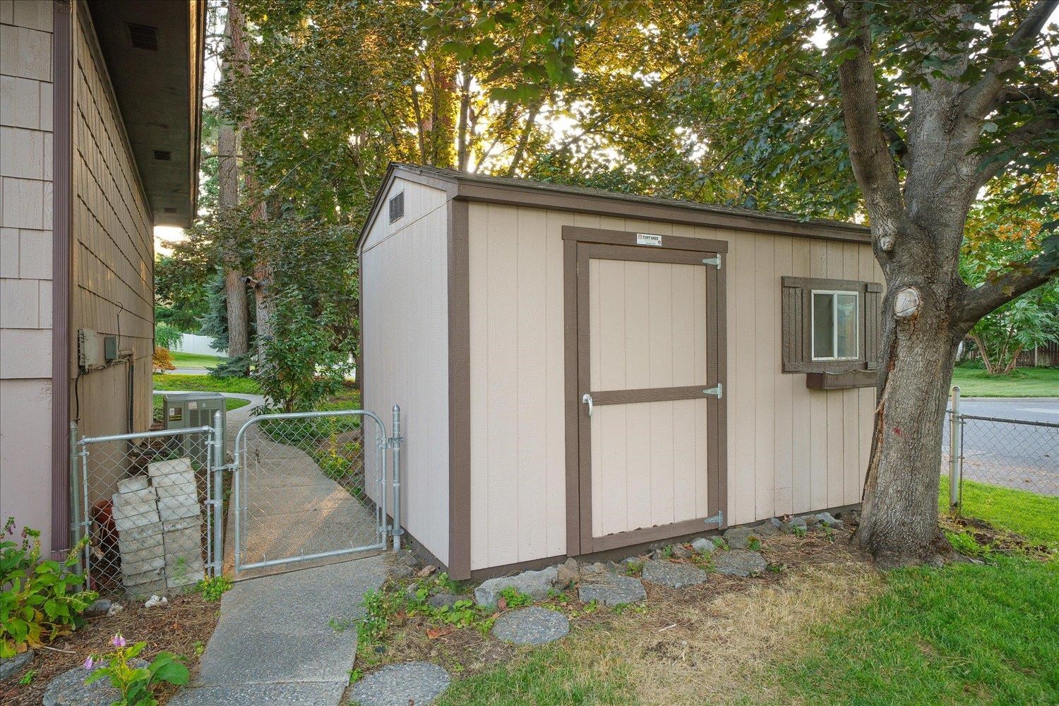 5209 West Myrtlewood Court Spokane, WA 99208 - Photo 36 of 40