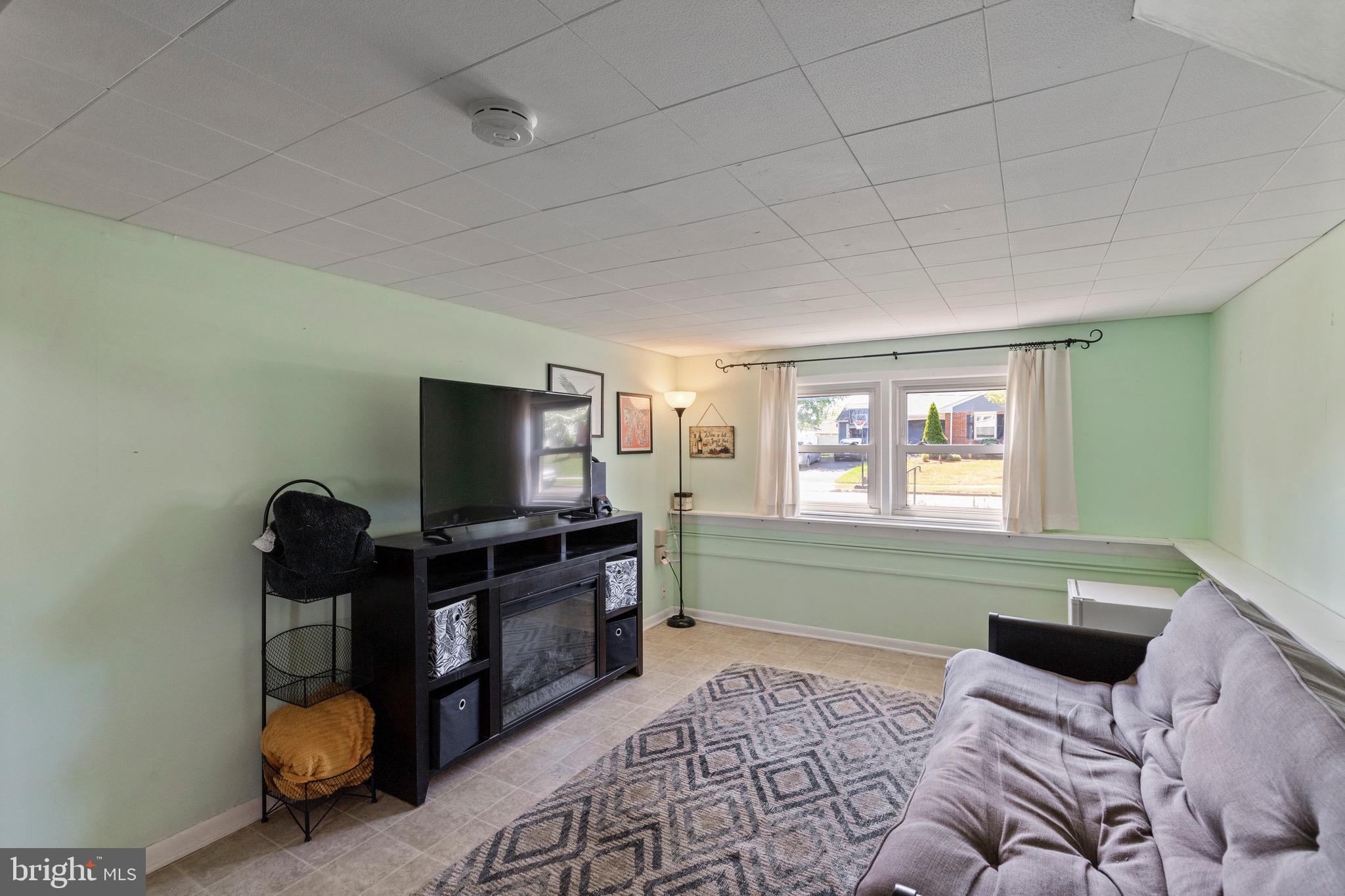 55 Winding Way Road Stratford, NJ 08084 - Photo 27 of 39