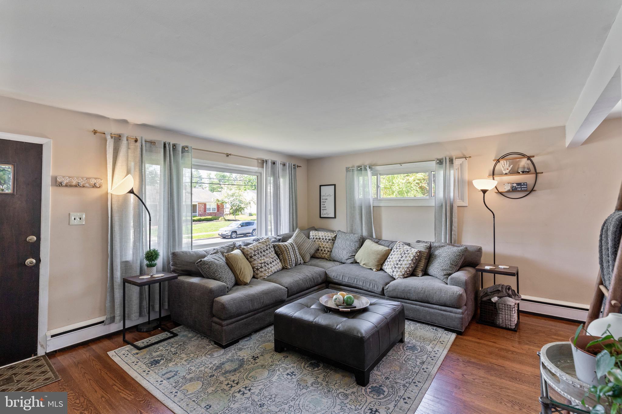 55 Winding Way Road Stratford, NJ 08084 - Photo 4 of 39