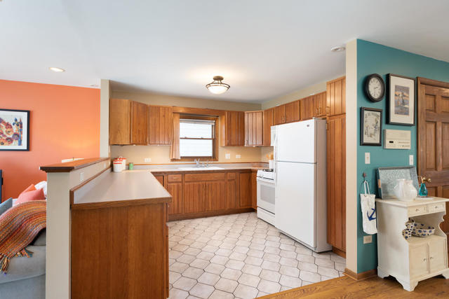 35371 North Wilson Road Ingleside, IL 60041 - Photo 8 of 30