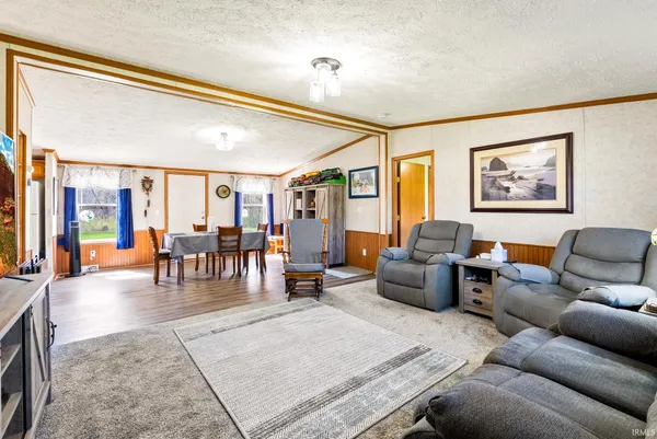 $242,700 | 12407 Creek Bend Lane, Milford, IN 46542