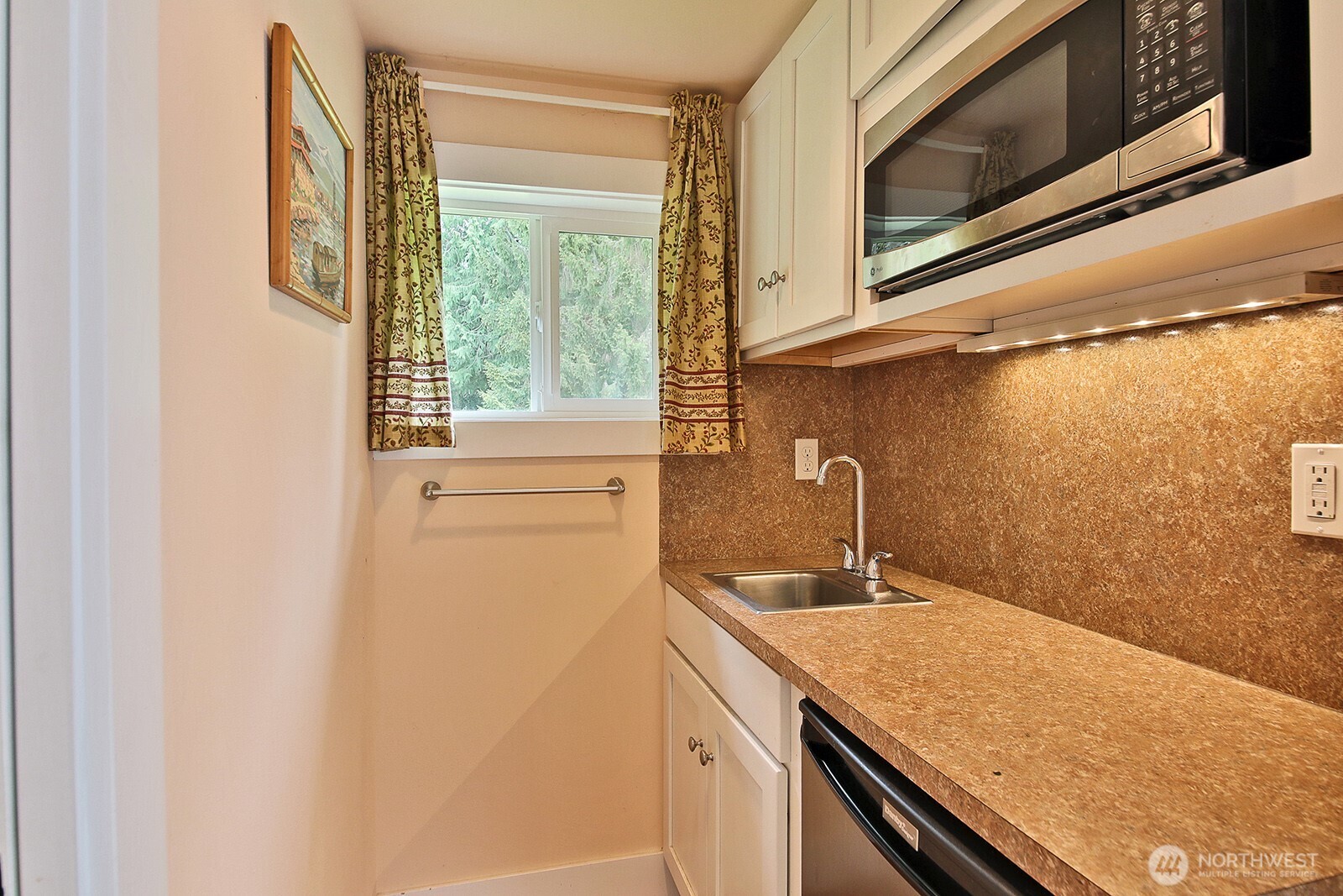 961 Sandy Point Road Langley, WA 98260 - Photo 29 of 40