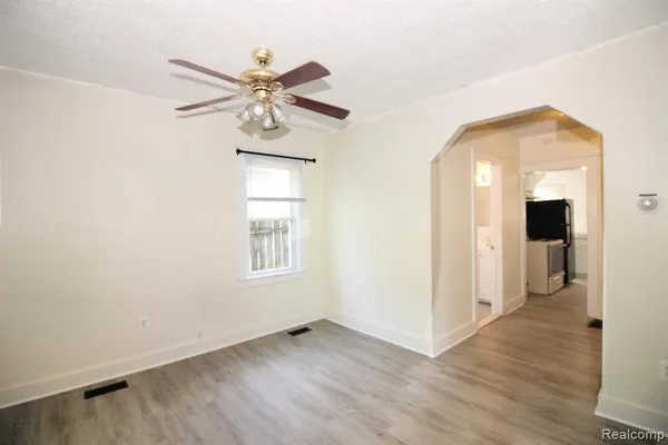 $139,900 | 3191 Harris Street, Ferndale, MI 48220