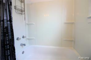3191 Harris Street Ferndale, MI 48220 - Photo 10 of 16 GetMedia (34)