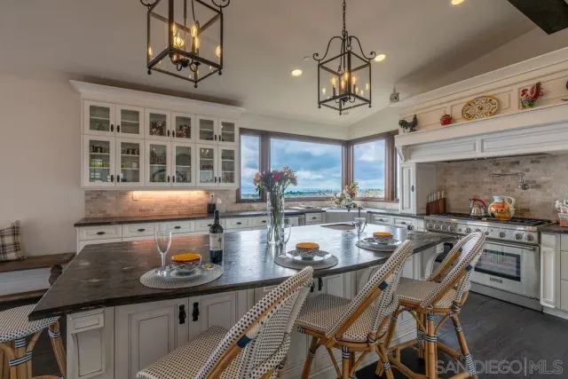 $25,000 | 604 Camino De Orchidia, Encinitas, CA 92024