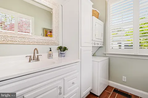 $1,795,000 | 304 Riggs Avenue, Severna Park, MD 21146