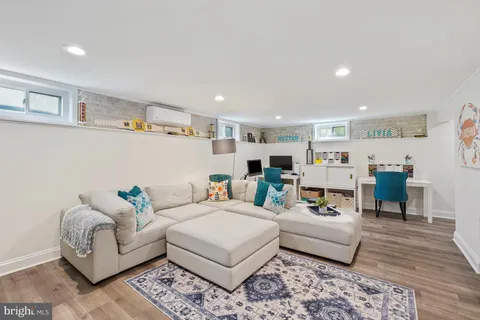 $1,795,000 | 304 Riggs Avenue, Severna Park, MD 21146