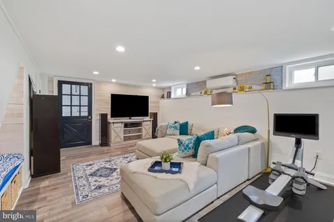 $1,795,000 | 304 Riggs Avenue, Severna Park, MD 21146