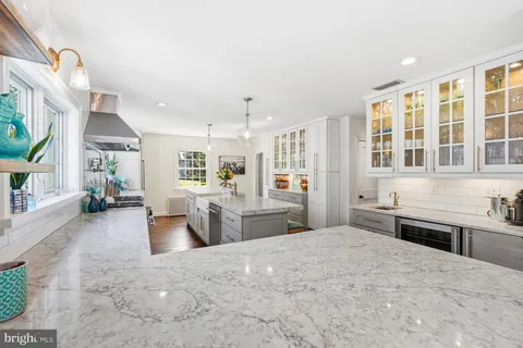 $1,795,000 | 304 Riggs Avenue, Severna Park, MD 21146