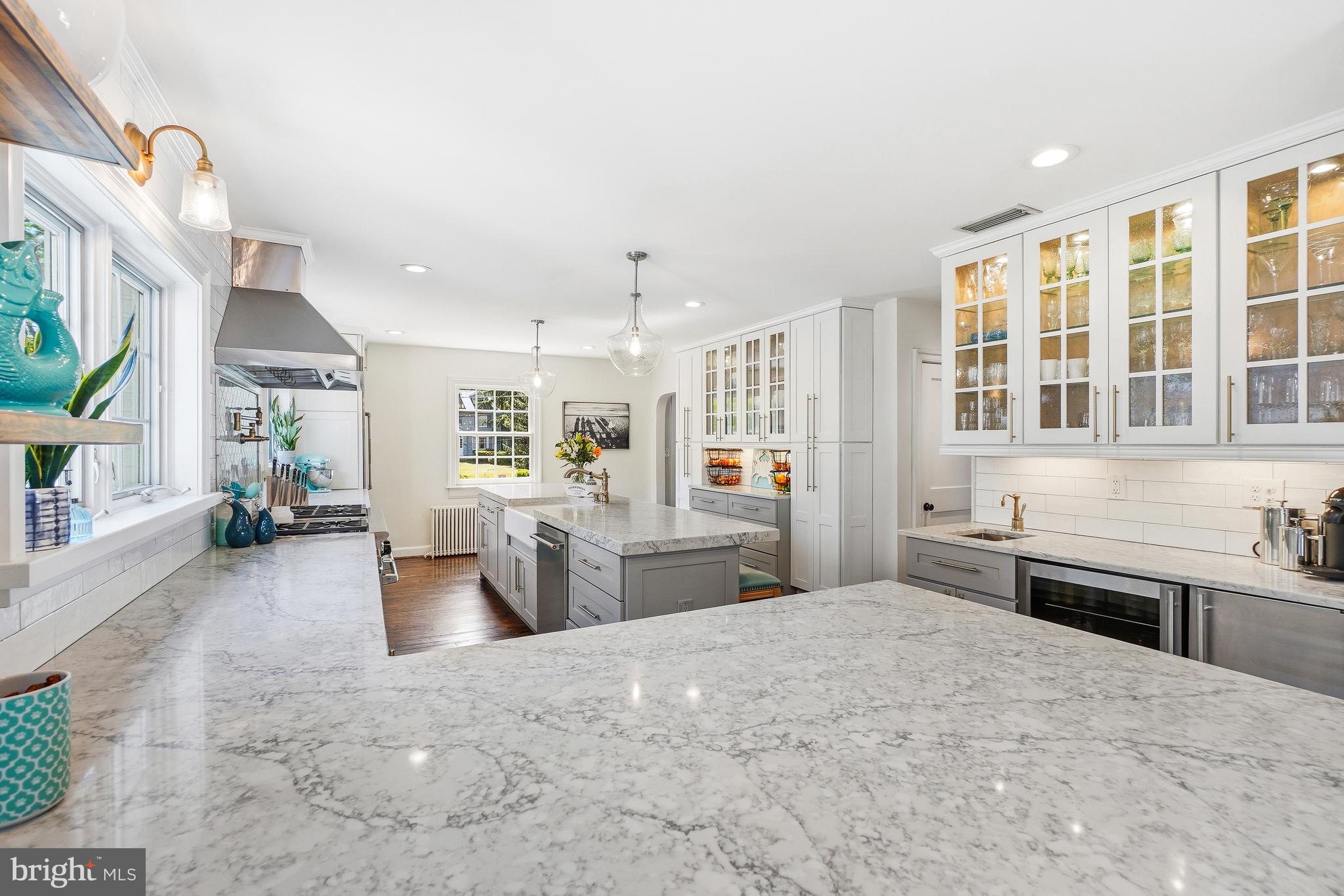 304 Riggs Avenue Severna Park, MD 21146 - Photo 9 of 60