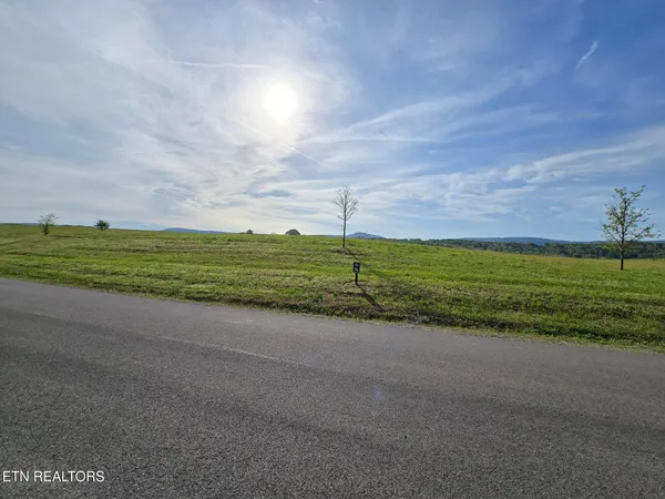$77,000 | Farmview Way, Dunlap, TN 37327