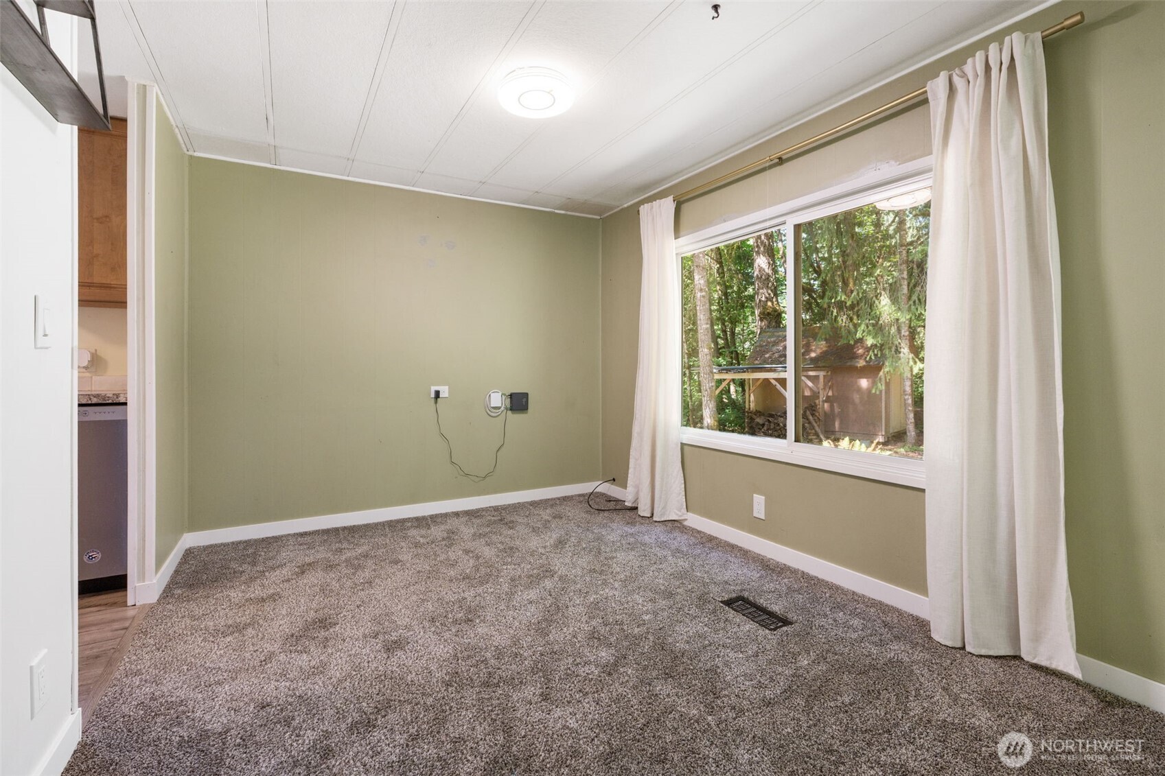 268 Hawkins Road Winlock, WA 98596 - Photo 13 of 38