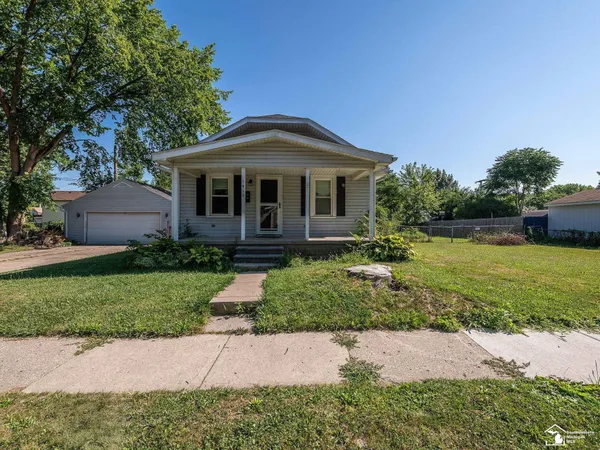 $89,900 | 1419 Peters Street, Monroe, MI 48161