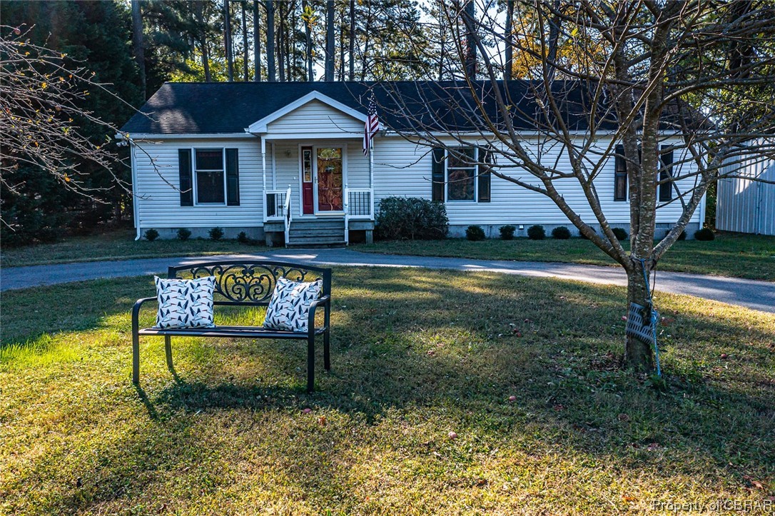 160 Spriggs Lane Reedville, VA 22539 - Photo 9 of 45
