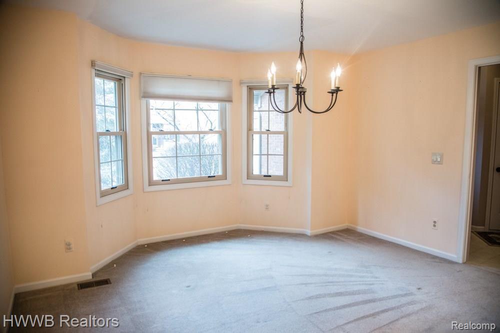 271 Marmoor Court, Unit 26 Rochester Hills, MI 48309 - Photo 22 of 46