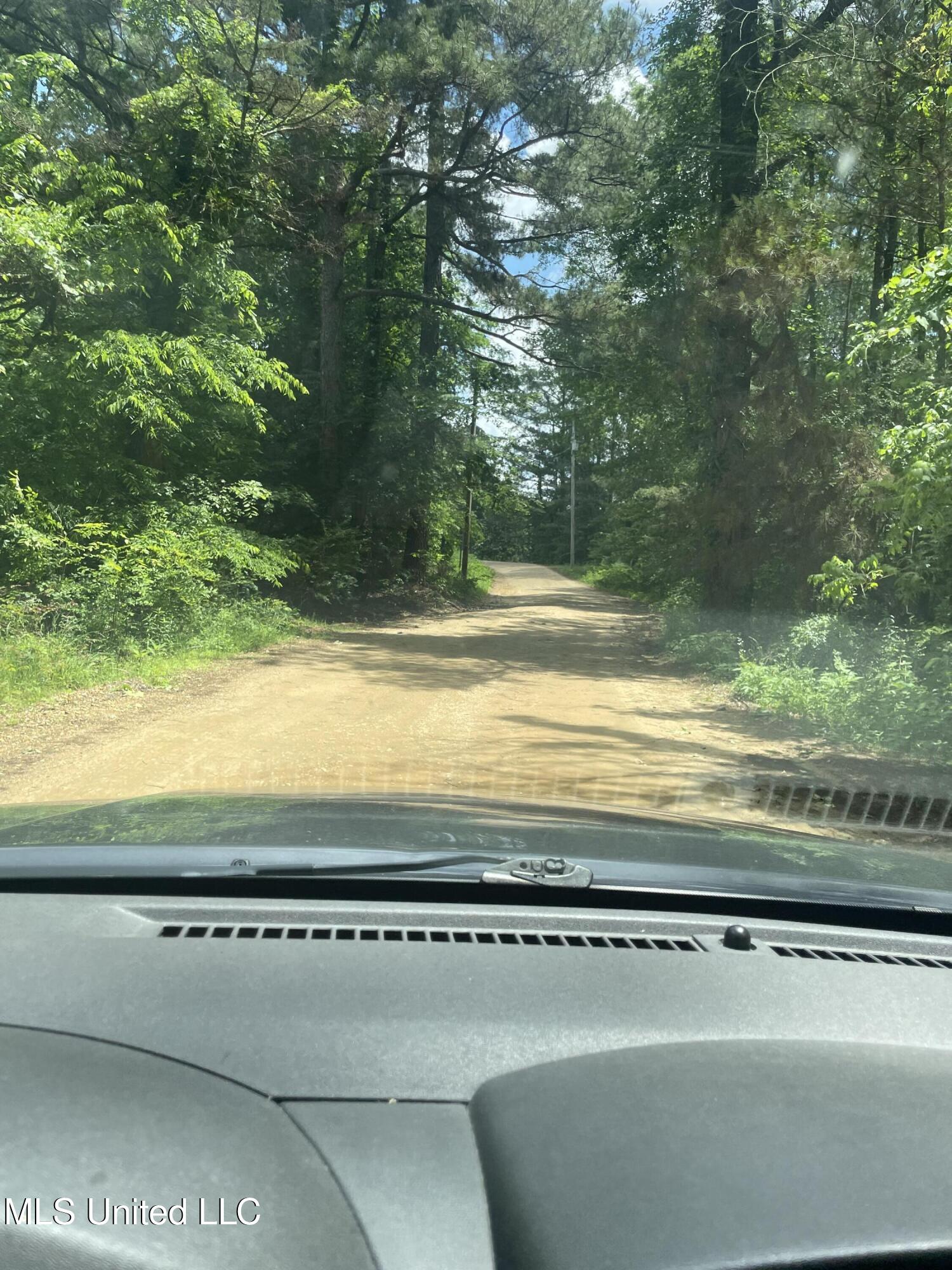 20 Cedar Heights Pope, MS 38658 - Photo 15 of 27 IMG_8958