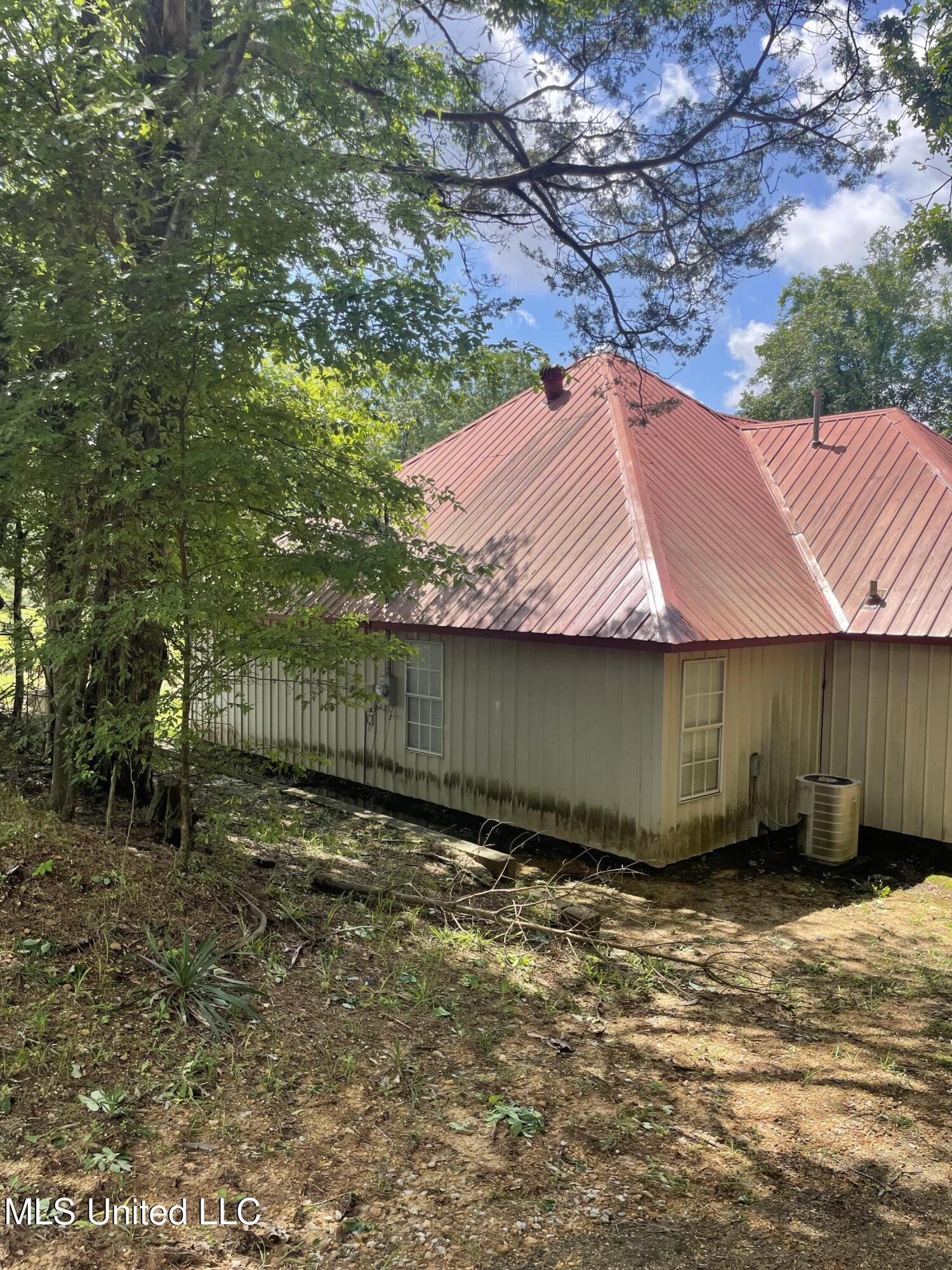 20 Cedar Heights Pope, MS 38658 - Photo 6 of 27 IMG_8882