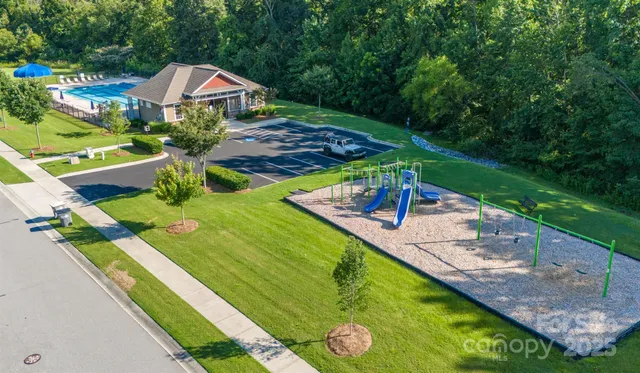 $525,000 | 10666 Sapphire Trail, Davidson, NC 28036