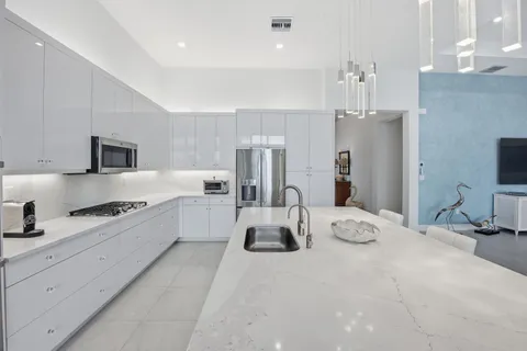 $1,498,000 | 9674 Spruce Woods Drive, Boynton Beach, FL 33473