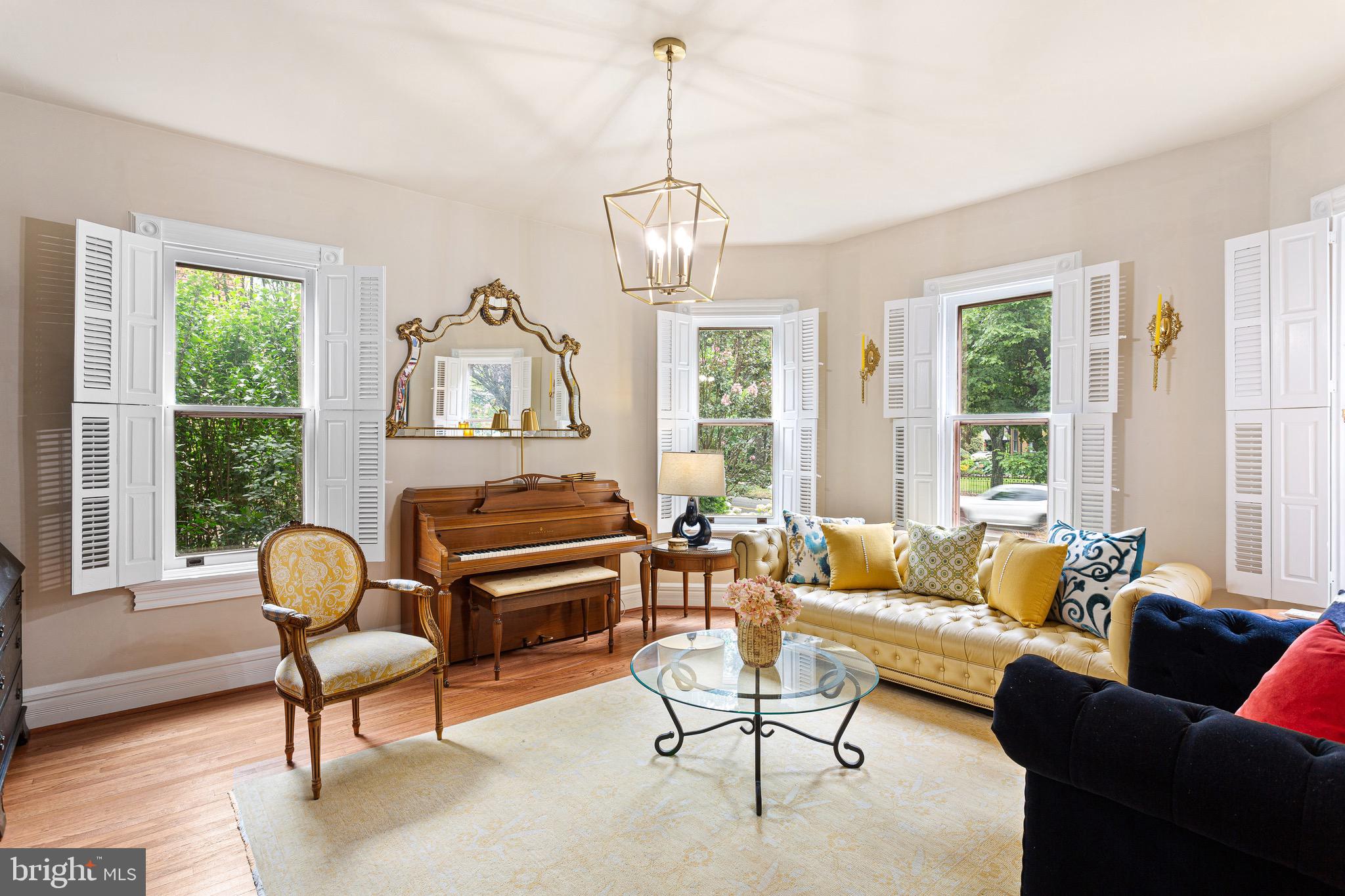 209 Warwick Road Haddonfield, NJ 08033 - Photo 6 of 46 Living Room/Parlor