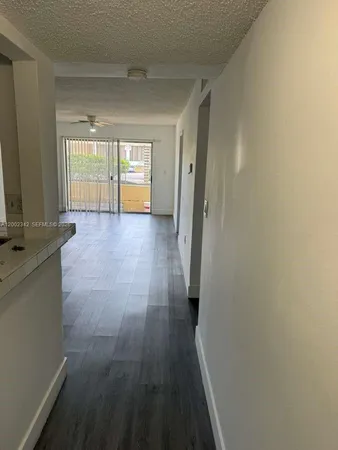 $1,950 | 11905 Northeast 2nd Avenue, Unit C106, North Miami, FL 33161