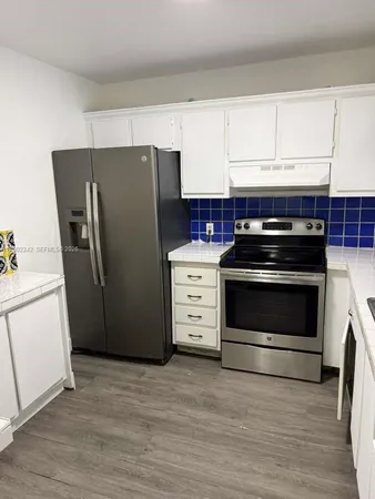 $1,950 | 11905 Northeast 2nd Avenue, Unit C106, North Miami, FL 33161