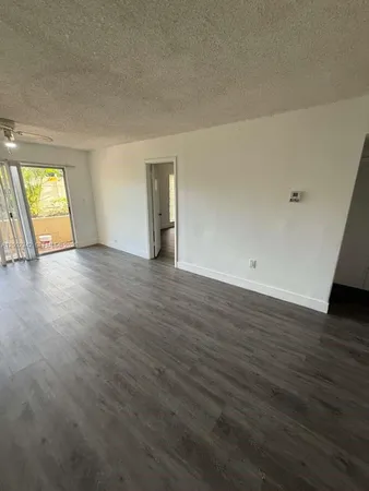 $1,950 | 11905 Northeast 2nd Avenue, Unit C106, North Miami, FL 33161