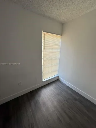 $1,950 | 11905 Northeast 2nd Avenue, Unit C106, North Miami, FL 33161