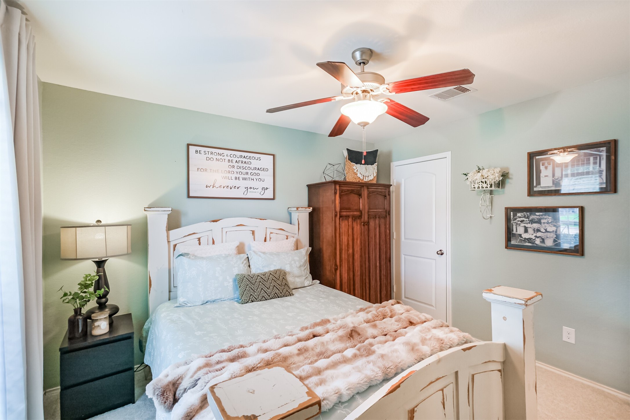 4527 Mondial Road Katy, TX 77493 - Photo 5 of 42