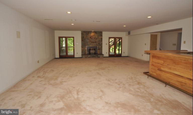 40692 Manor House Road Leesburg, VA 20175 - Photo 22 of 29 Recreation Room