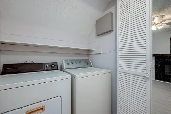 $2,350 | 2915 Windchase Boulevard, Houston, TX 77082