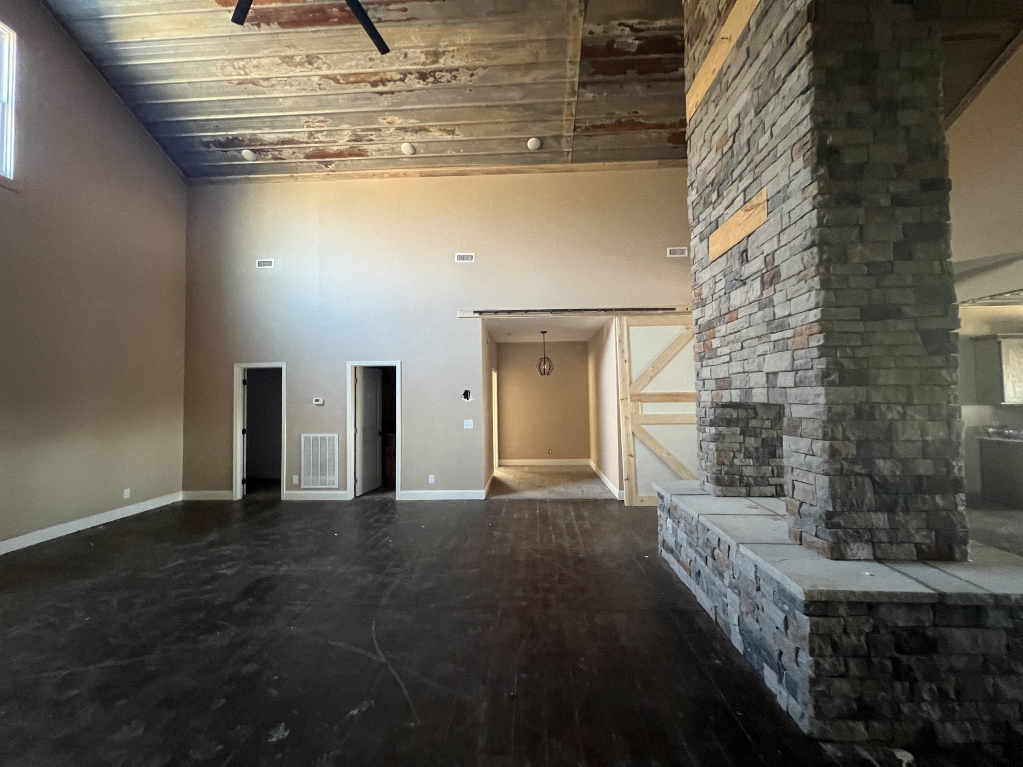 1512 Billy Parchman Road Erin, TN 37061 - Photo 32 of 34 Gallery Image 32