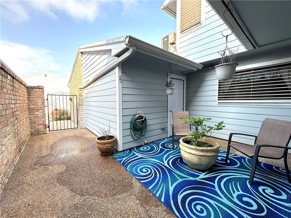 $230,000 | 840 Cliff Drive, Unit 4, Portland, TX 78374