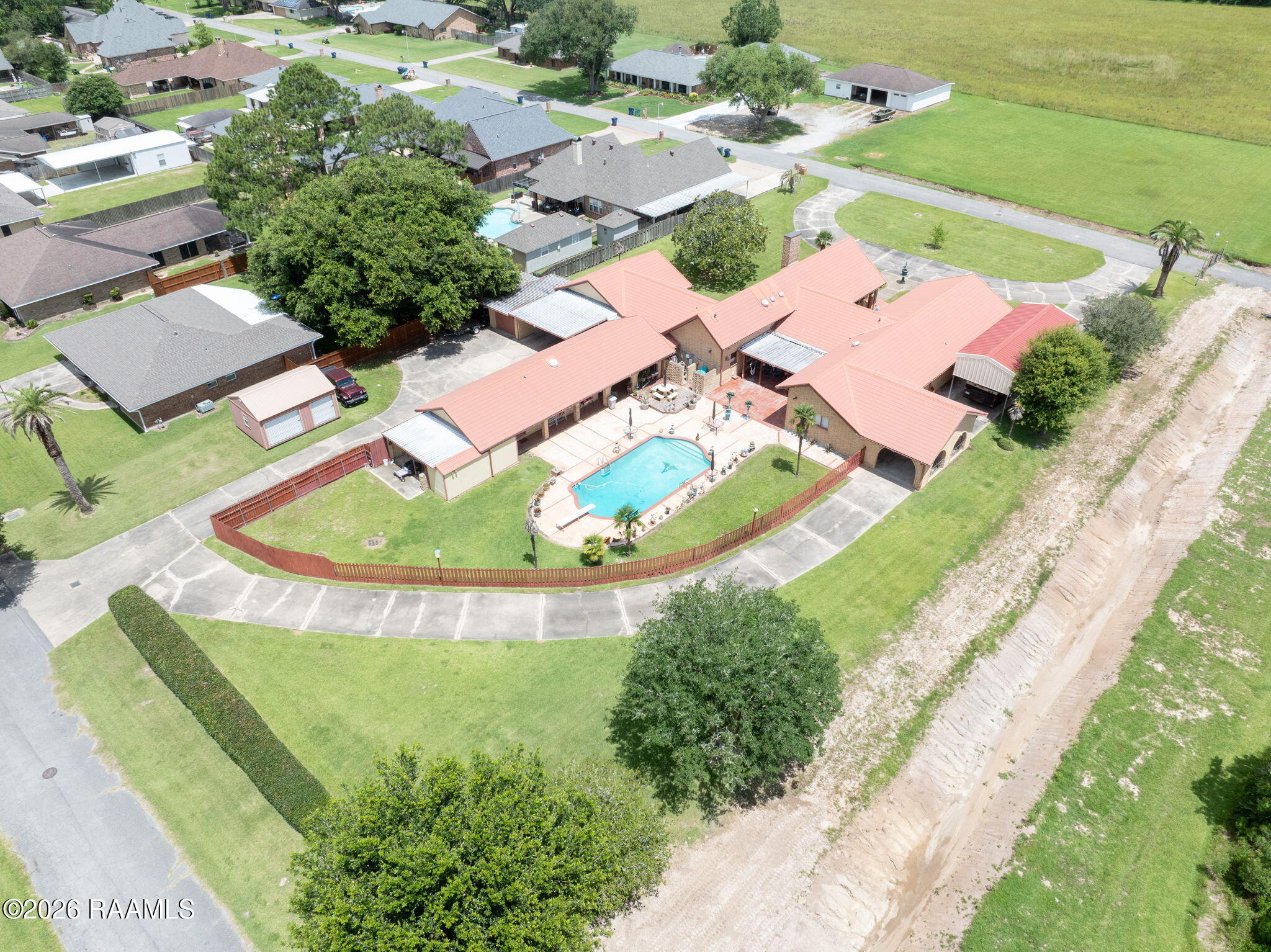 820 East F Street Rayne, LA 70578 - Photo 2 of 3